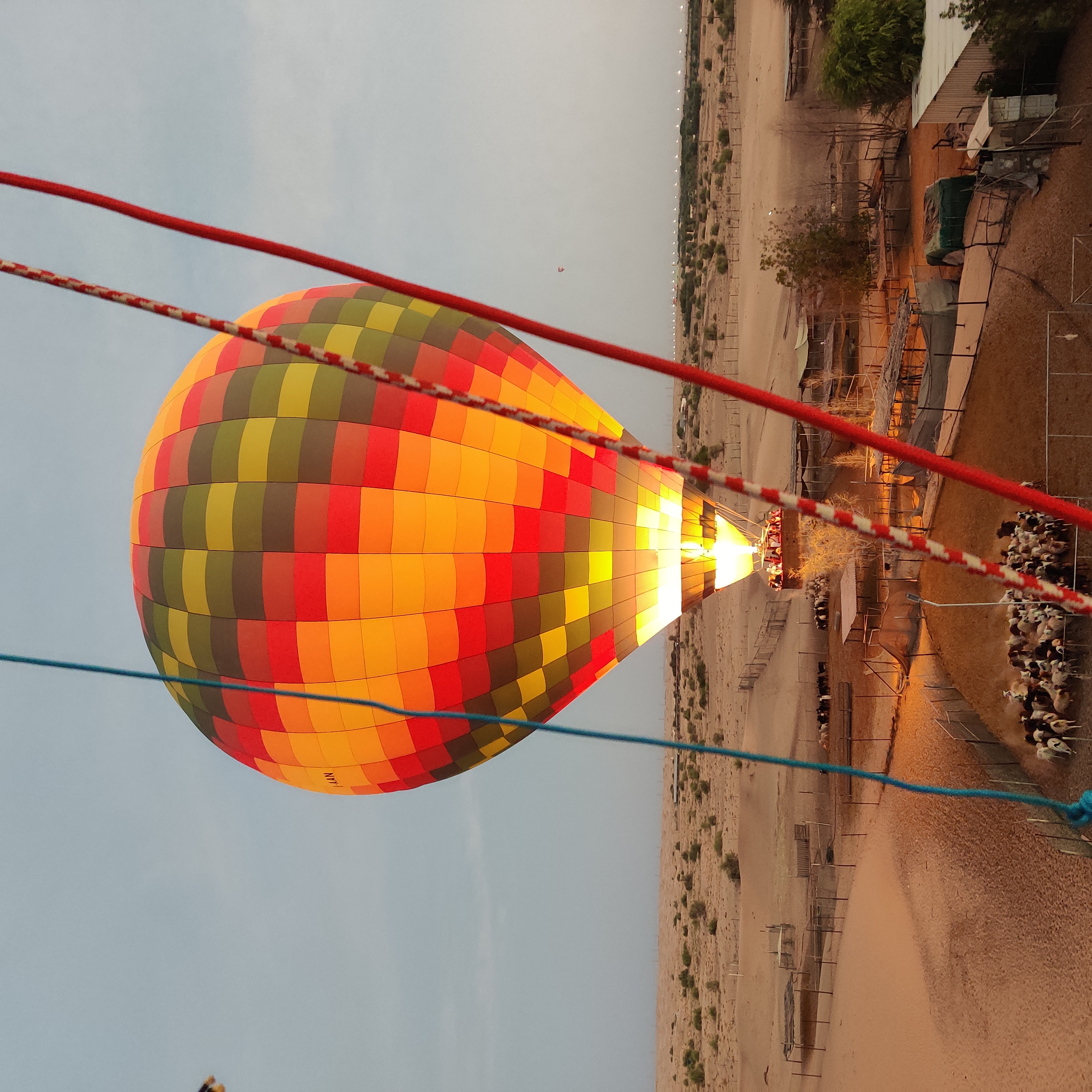 Van Sinterklaas tot een droombaan als luchtballonvaarder in Dubai 